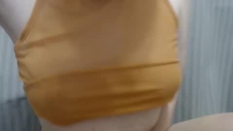 Snapshot of lillkit chatting on February 2025 12:21:02 AM Lilu online show from February 2025 12:21:02 AM