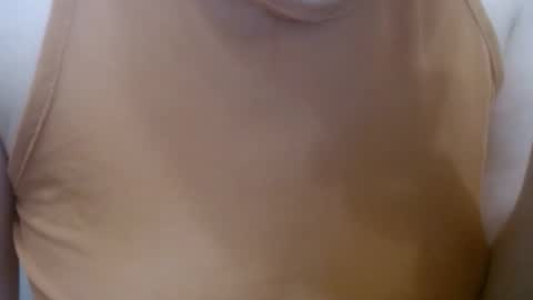 Snapshot of lillkit chatting on September 2025 08:34:02 PM Lilu online show from September 2025 08:34:02 PM