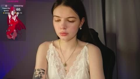 Snapshot of lillly_meow_ chatting on April 2026 07:33:02 PM Lilia online show from April 2026 07:33:02 PM