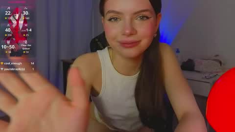 Snapshot of lillly_meow_ chatting on April 2026 07:58:02 PM Lilia online show from April 2026 07:58:02 PM