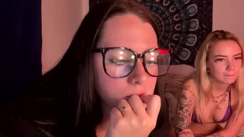 lillstephanie online show from September 2025 03:09:02 AM