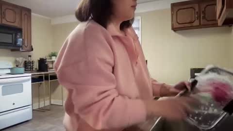 lilly_adams88 online show from February 2025 10:25:01 PM