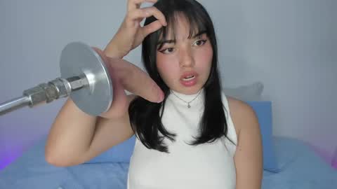 Lilly  online show from January 2025 02:48:01 AM