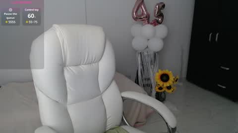 Lilly online show from January 2025 11:11:01 PM