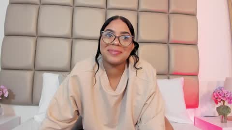 Lilly  online show from March 2026 04:02:02 AM