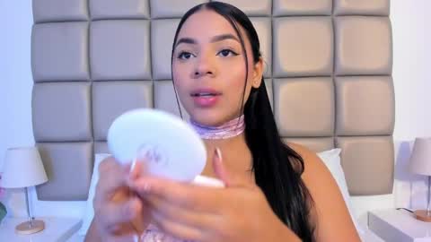 Lilly  online show from April 2026 03:06:02 AM