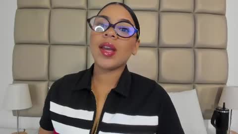 Lilly  online show from June 2026 04:10:02 AM