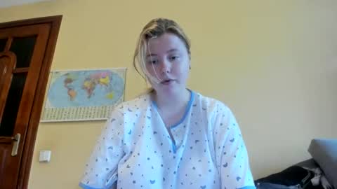 Lilly Depp online show from October 2025 11:54:02 AM