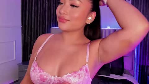 Lilly Ortiz online show from February 2025 03:23:02 AM