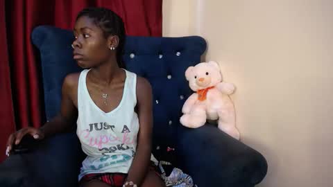 Snapshot of lilmystic_lola chatting on September 2025 08:48:02 AM Chelsea online show from September 2025 08:48:02 AM