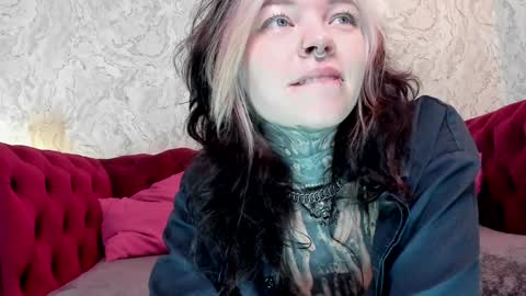 Little slave Kayden online show from January 2025 05:26:02 PM