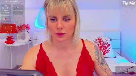 Snapshot of liludavis chatting on May 2026 07:30:01 PM Lilu online show from May 2026 07:30:01 PM