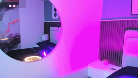  lily  online show from October 2025 03:18:02 AM