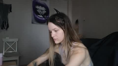 lily_and_jake online show from November 2025 08:06:01 AM