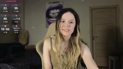 Snapshot of lily_and_jake chatting on May 2026 10:13:01 AM lily_and_jake online show from May 2026 10:13:01 AM