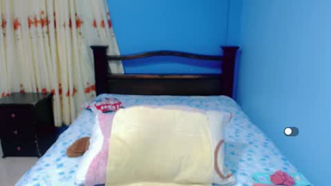 LILYB online show from September 2025 12:04:01 AM