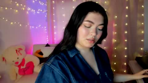 Snapshot of lily_cherry0 chatting on June 2026 10:23:01 PM lily_cherry0 online show from June 2026 10:23:01 PM