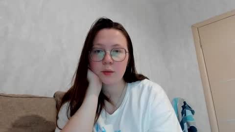 Lily Chays online show from October 2025 01:50:02 AM