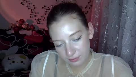 lily_ember online show from November 2025 05:22:01 PM