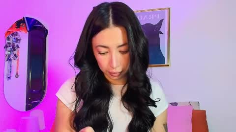 just lily online show from May 2026 11:11:02 PM