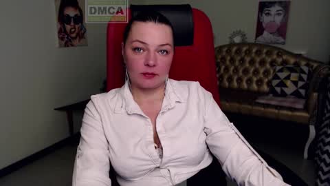 Snapshot of lily_flower7_ chatting on December 2024 11:01:01 AM Lily online show from December 2024 11:01:01 AM