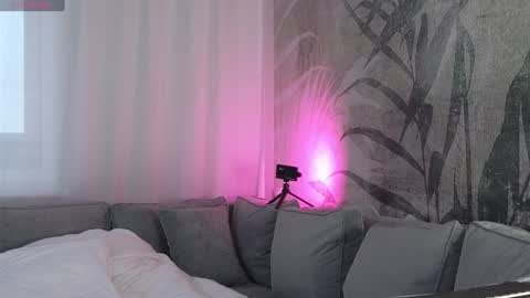 Lily online show from December 2024 06:22:02 AM