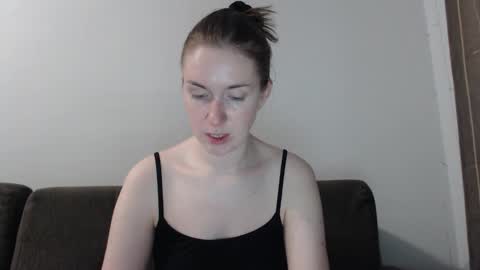 lily_love_x online show from September 2025 05:06:02 AM