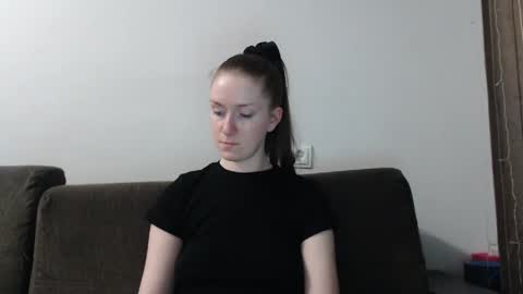 lily_love_x online show from April 2026 10:51:02 PM