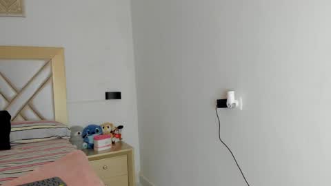 Snapshot of lily_noir_ chatting on April 2026 11:54:02 AM lily_noir_ online show from April 2026 11:54:02 AM