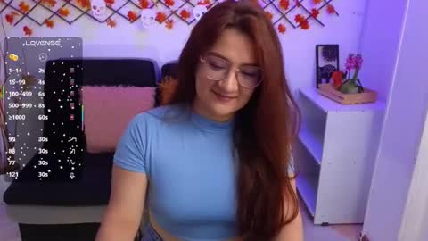 Lily  online show from October 2025 09:59:02 PM