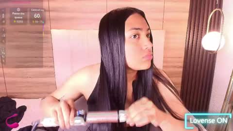 Snapshot of lily_waist chatting on May 2026 11:06:02 AM lily_waist online show from May 2026 11:06:02 AM