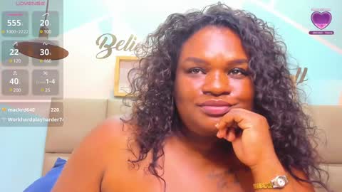 Snapshot of lilybaudyn_ chatting on January 2025 12:09:01 PM Lily online show from January 2025 12:09:01 PM