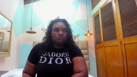 Snapshot of lilybaudyn_ chatting on January 2025 09:23:01 AM Lily online show from January 2025 09:23:01 AM