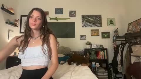 lilybrown07 online show from February 2026 08:25:01 PM