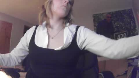 lilybvixen online show from October 2025 12:30:02 AM