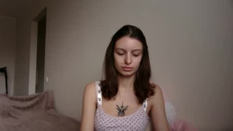 lilycandy_ online show from November 2025 09:42:02 AM