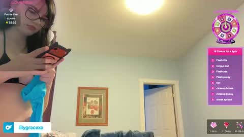 Lily Grace online show from February 2026 01:07:02 AM