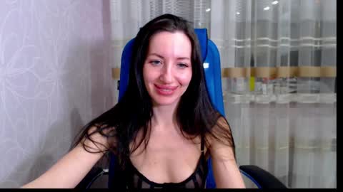 Lily online show from February 2025 10:42:01 PM