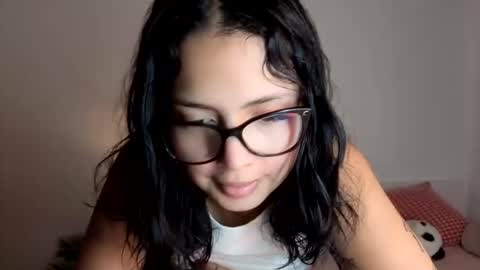 LillyPanda online show from November 2025 09:57:01 PM