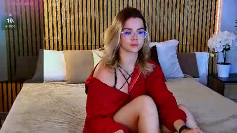 Snapshot of lilyrabbit chatting on June 2026 05:49:02 AM Rose online show from June 2026 05:49:02 AM