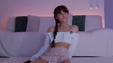 Lily online show from March 2026 03:11:01 PM