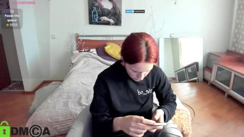 Hi Im Lily online show from April 2026 01:30:01 PM