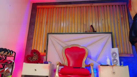 Snapshot of lilyybigass chatting on April 2026 11:36:01 AM Lilly online show from April 2026 11:36:01 AM