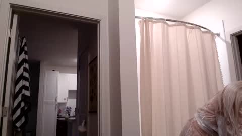 Lily Monroe online show from March 2026 12:56:01 PM