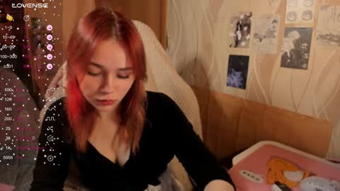 Snapshot of lina_and_lion chatting on December 2024 09:01:02 AM Scarlet online show from December 2024 09:01:02 AM