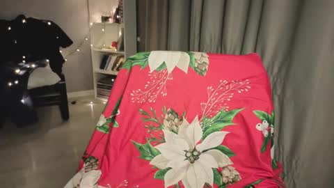 Snapshot of lina_and_lion chatting on February 2026 05:20:01 PM Scarlet online show from February 2026 05:20:01 PM