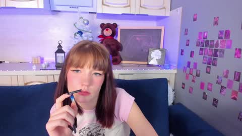 Snapshot of lina_blueeyed chatting on December 2024 02:22:01 PM Lina blueeyed GMT3 1100-1700 Mon Wed Thu Sat Sun online show from December 2024 02:22:01 PM