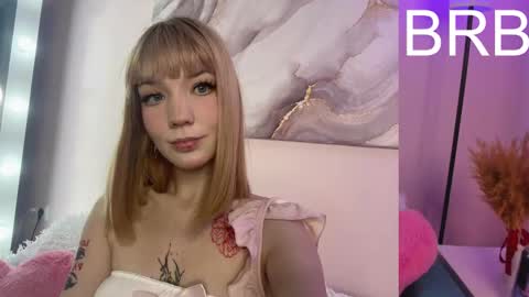 Snapshot of lina_blueeyed chatting on January 2025 11:09:02 AM Lina blueeyed GMT3 1100-1700 Mon Wed Thu Sat Sun online show from January 2025 11:09:02 AM