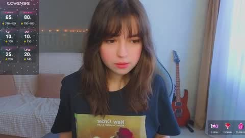 Lina online show from April 2026 03:42:01 AM