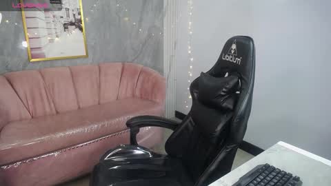 lina_ch1 online show from March 2026 08:37:01 PM